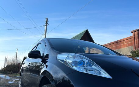 Nissan Leaf I, 2015 год, 750 000 рублей, 27 фотография