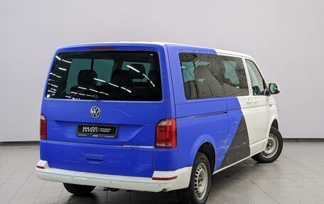 Volkswagen Caravelle T6 рестайлинг, 2019 год, 2 795 000 рублей, 5 фотография