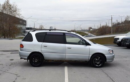 Toyota Ipsum II, 1997 год, 437 000 рублей, 5 фотография