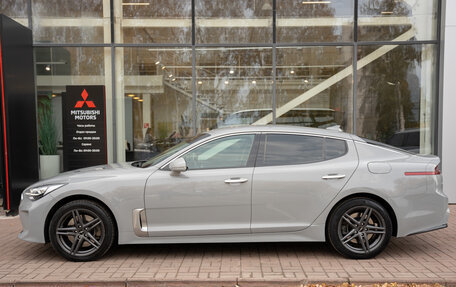 KIA Stinger I, 2018 год, 2 700 000 рублей, 2 фотография