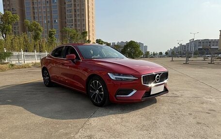 Volvo S60 III, 2020 год, 2 500 000 рублей, 3 фотография