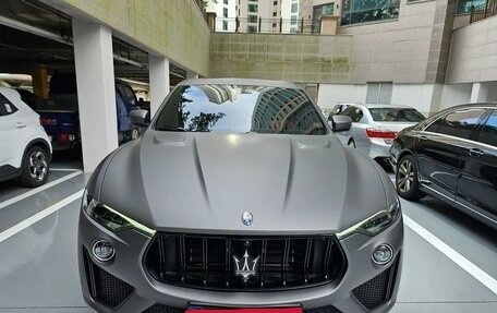 Maserati Levante I, 2021 год, 5 850 000 рублей, 3 фотография