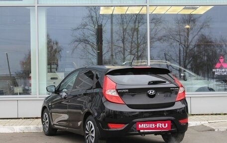 Hyundai Solaris II рестайлинг, 2011 год, 950 000 рублей, 5 фотография