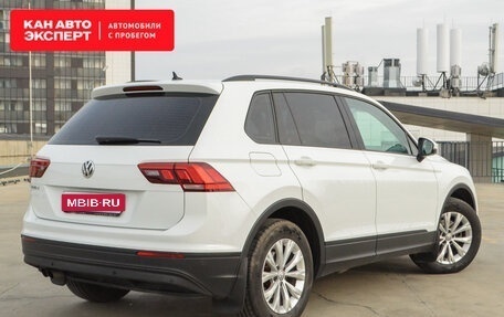 Volkswagen Tiguan II, 2018 год, 2 149 179 рублей, 2 фотография