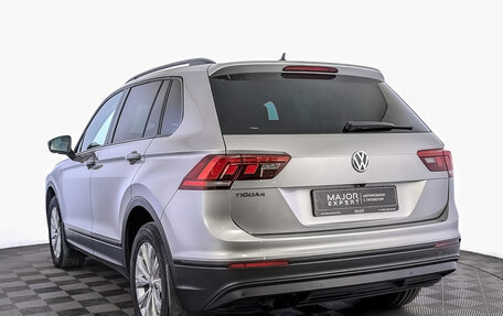 Volkswagen Tiguan II, 2019 год, 2 095 000 рублей, 7 фотография