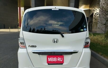 Honda Freed I, 2012 год, 1 250 000 рублей, 6 фотография