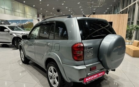 Toyota RAV4, 2004 год, 770 000 рублей, 3 фотография