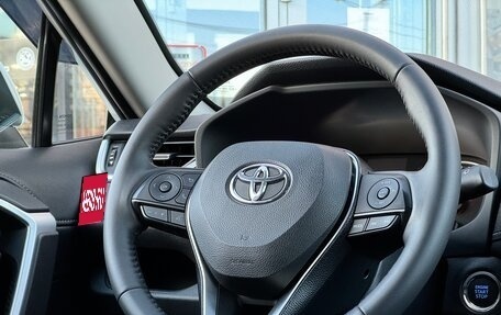 Toyota RAV4, 2021 год, 4 040 000 рублей, 12 фотография