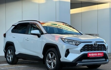 Toyota RAV4, 2021 год, 4 040 000 рублей, 5 фотография