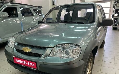 Chevrolet Niva I рестайлинг, 2011 год, 727 000 рублей, 1 фотография