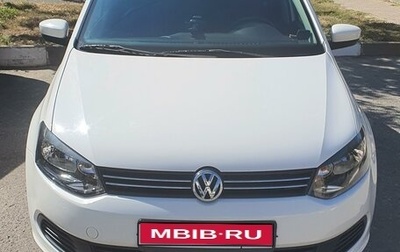 Volkswagen Polo VI (EU Market), 2013 год, 840 000 рублей, 1 фотография