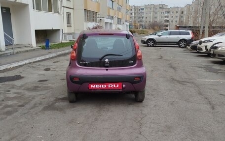 Peugeot 107 I рестайлинг, 2012 год, 520 000 рублей, 4 фотография