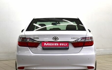 Toyota Camry, 2015 год, 2 275 000 рублей, 3 фотография