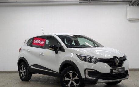 Renault Kaptur I рестайлинг, 2019 год, 1 100 000 рублей, 24 фотография