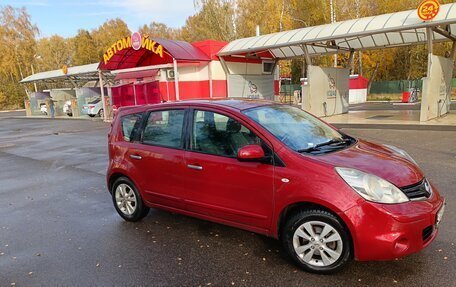 Nissan Note II рестайлинг, 2011 год, 610 000 рублей, 2 фотография