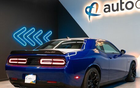 Dodge Challenger III рестайлинг 2, 2020 год, 5 499 000 рублей, 10 фотография