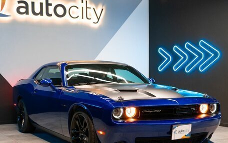 Dodge Challenger III рестайлинг 2, 2020 год, 5 499 000 рублей, 8 фотография