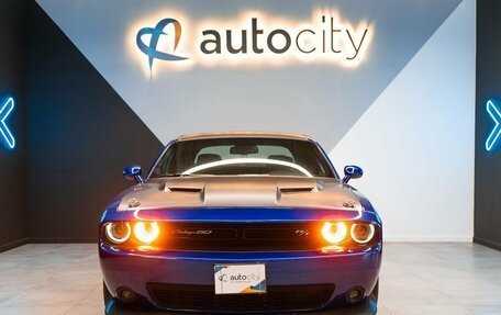 Dodge Challenger III рестайлинг 2, 2020 год, 5 499 000 рублей, 6 фотография