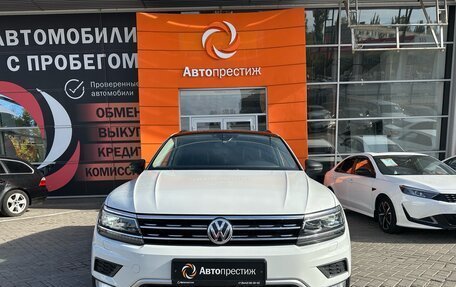 Volkswagen Tiguan II, 2019 год, 2 369 000 рублей, 3 фотография