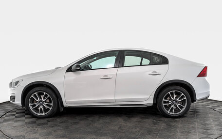 Volvo S60 Cross Country, 2018 год, 2 575 000 рублей, 8 фотография