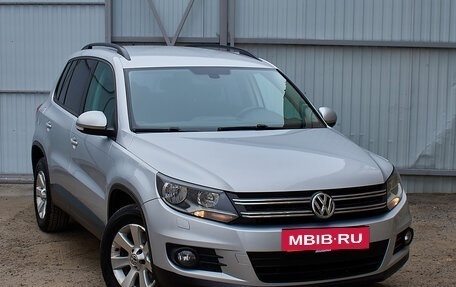 Volkswagen Tiguan I, 2012 год, 1 299 000 рублей, 3 фотография