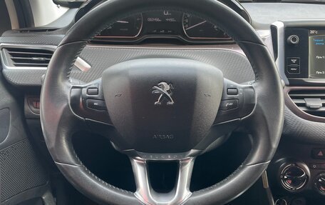 Peugeot 2008 II, 2014 год, 1 183 000 рублей, 16 фотография