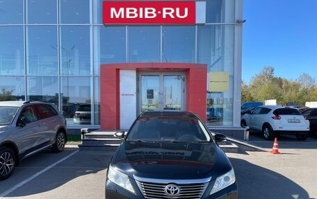 Toyota Camry, 2012 год, 1 663 000 рублей, 2 фотография