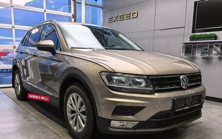 Volkswagen Tiguan II, 2017 год, 2 199 000 рублей, 3 фотография