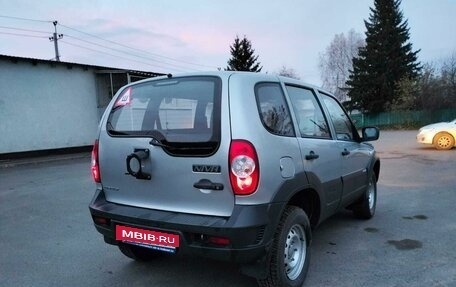 Chevrolet Niva I рестайлинг, 2015 год, 750 000 рублей, 5 фотография