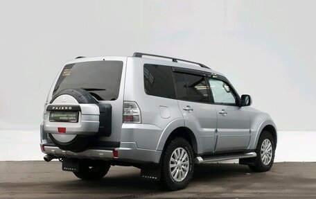 Mitsubishi Pajero IV, 2014 год, 2 640 000 рублей, 5 фотография