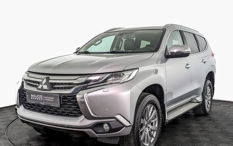 Mitsubishi Pajero Sport III рестайлинг, 2018 год, 3 420 000 рублей, 1 фотография