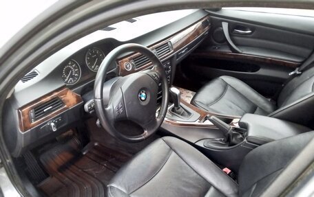 BMW 3 серия, 2010 год, 1 500 000 рублей, 11 фотография