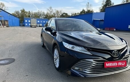 Toyota Camry, 2019 год, 3 200 000 рублей, 3 фотография