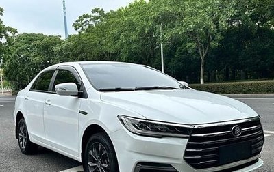 BYD Qin, 2020 год, 1 350 000 рублей, 1 фотография