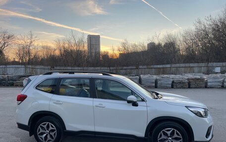 Subaru Forester, 2019 год, 3 410 000 рублей, 5 фотография