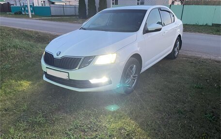 Skoda Octavia, 2019 год, 1 390 000 рублей, 5 фотография