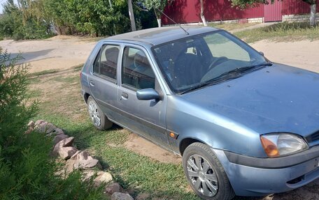 Ford Fiesta, 2000 год, 130 000 рублей, 4 фотография