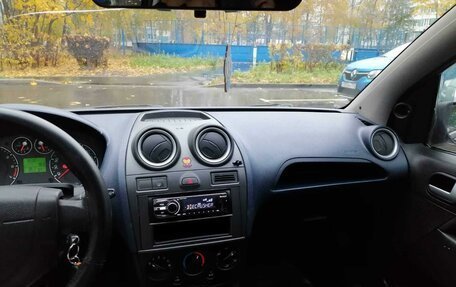 Ford Fiesta, 2007 год, 370 000 рублей, 10 фотография