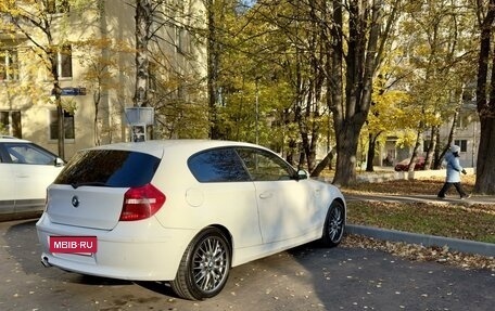 BMW 1 серия, 2007 год, 1 050 000 рублей, 5 фотография