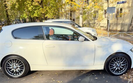 BMW 1 серия, 2007 год, 1 050 000 рублей, 10 фотография