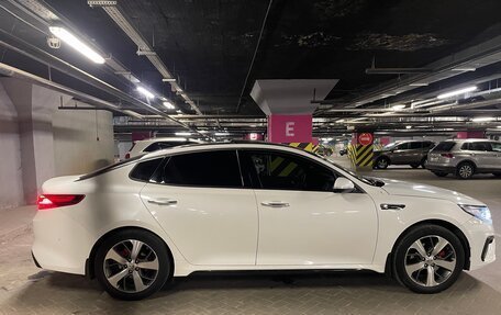 KIA Optima IV, 2017 год, 1 700 000 рублей, 24 фотография