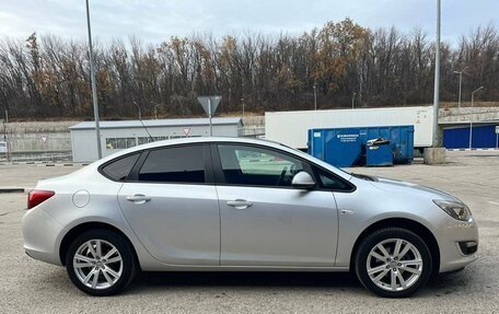 Opel Astra J, 2012 год, 949 000 рублей, 4 фотография