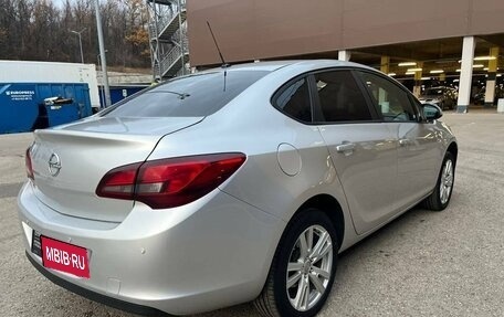 Opel Astra J, 2012 год, 949 000 рублей, 5 фотография