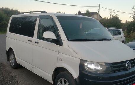 Volkswagen Caravelle T5, 2010 год, 1 750 000 рублей, 5 фотография