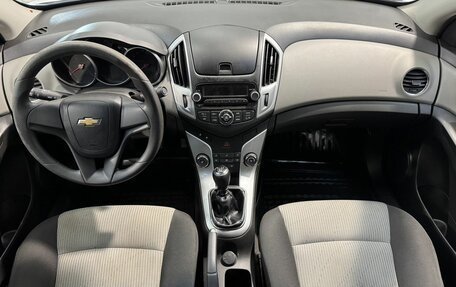 Chevrolet Cruze II, 2014 год, 899 800 рублей, 9 фотография