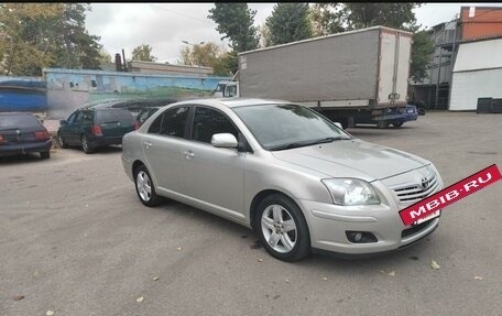 Toyota Avensis III рестайлинг, 2006 год, 1 000 000 рублей, 3 фотография