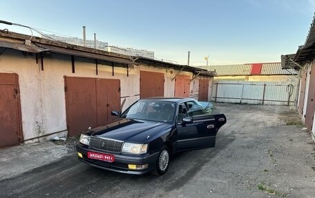 Toyota Crown, 1999 год, 1 599 000 рублей, 1 фотография