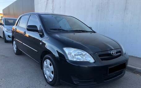 Toyota Corolla, 2004 год, 725 000 рублей, 1 фотография