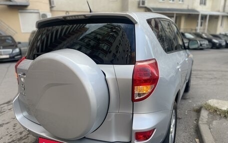 Toyota RAV4, 2006 год, 1 650 000 рублей, 3 фотография