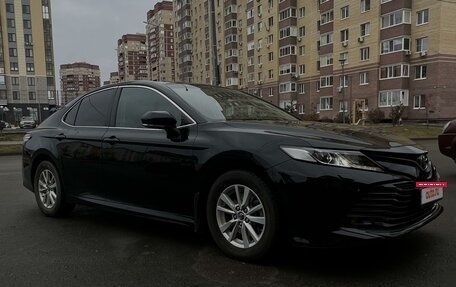 Toyota Camry, 2019 год, 3 050 000 рублей, 3 фотография